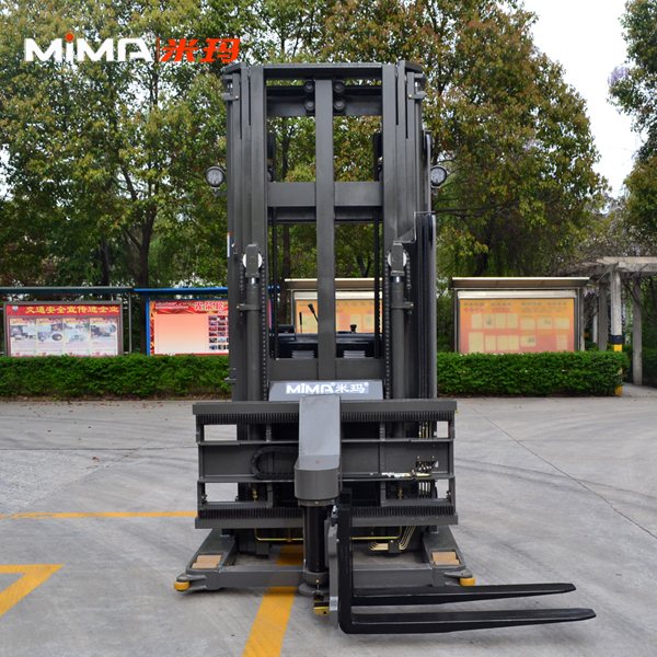 湖南榮洲機械設備有限公司,移動式升降平臺價格,湖南升降貨梯,塑料托盤批發(fā),固定式升降平臺,曲臂式升降平臺,汽車尾板,全電動叉車